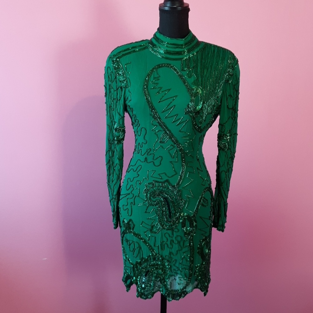 Sz 6 Emerald Green Sequined Mini